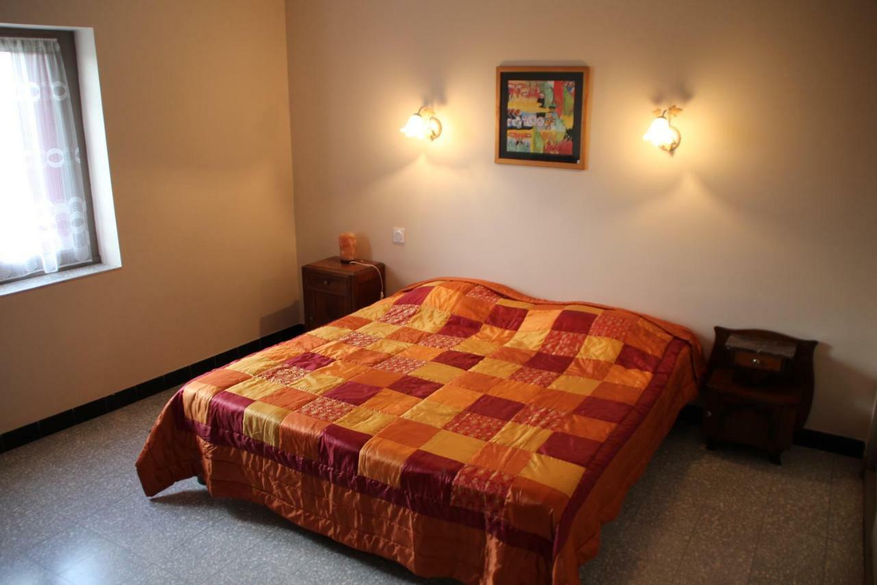 La Maison Du Soleil Saint-Gauderic Ngoại thất bức ảnh